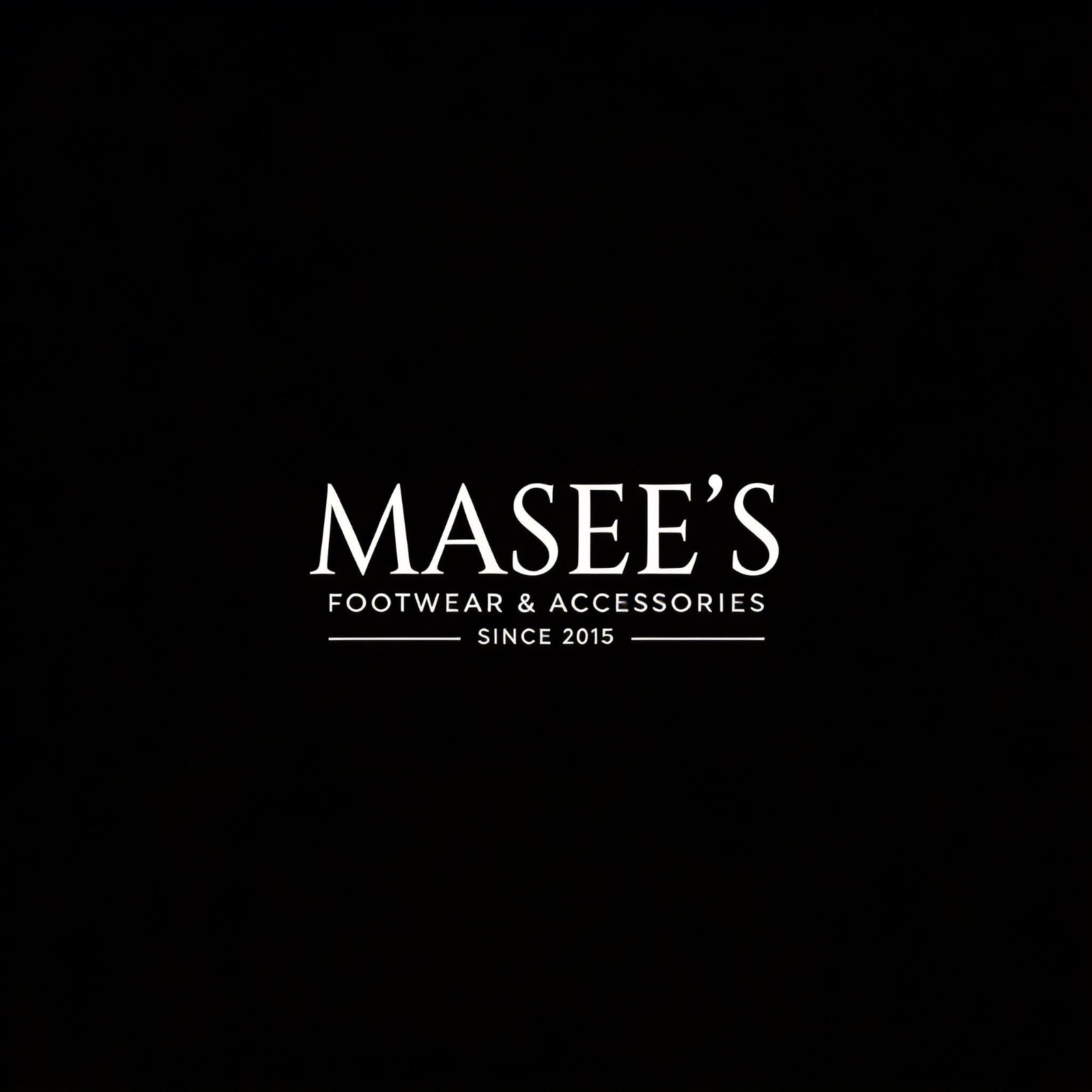 Masee's Logo